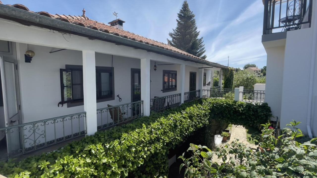 Casa Do Beco B&B Douro - Guest House Parambos ภายนอก รูปภาพ
